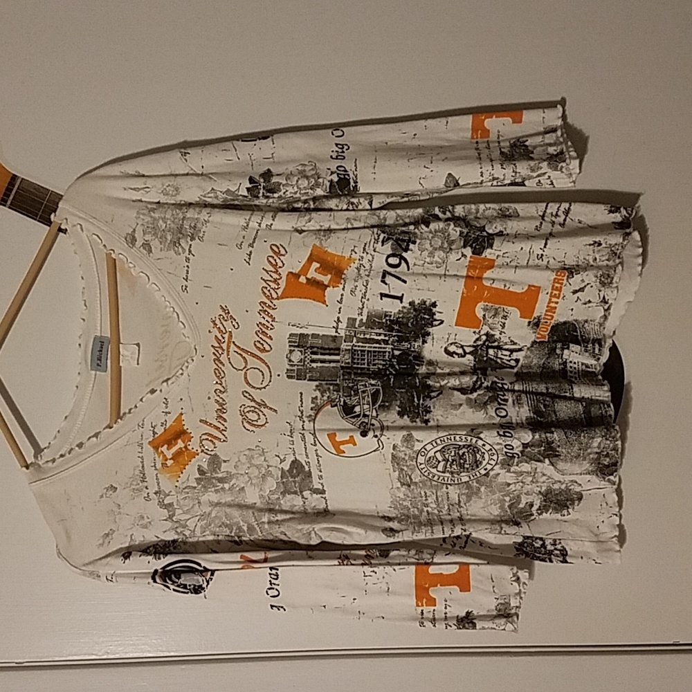 EUC P MICHAEL TENN. VOLS TOP W RHINESTONES